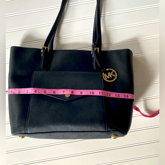 Michael Kors Shoulder Bag - Picture 4 of 10